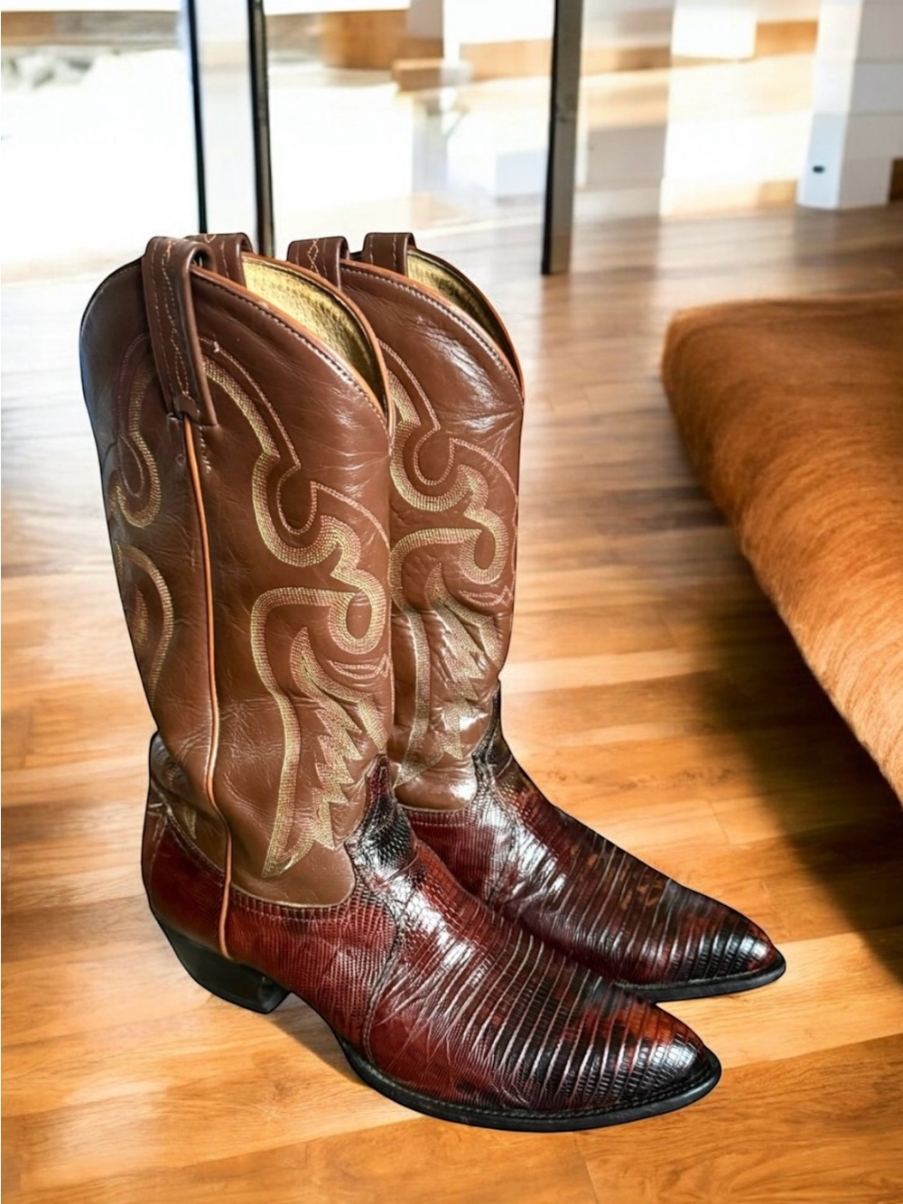 Tony Lama Vintage Lizard Cowboy Boots Mens